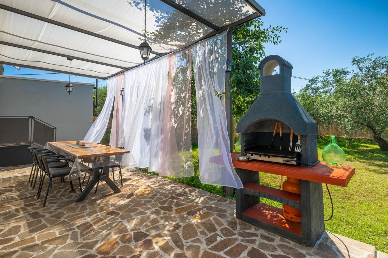Holiday House Chill Out Loborika Marcana ภายนอก รูปภาพ